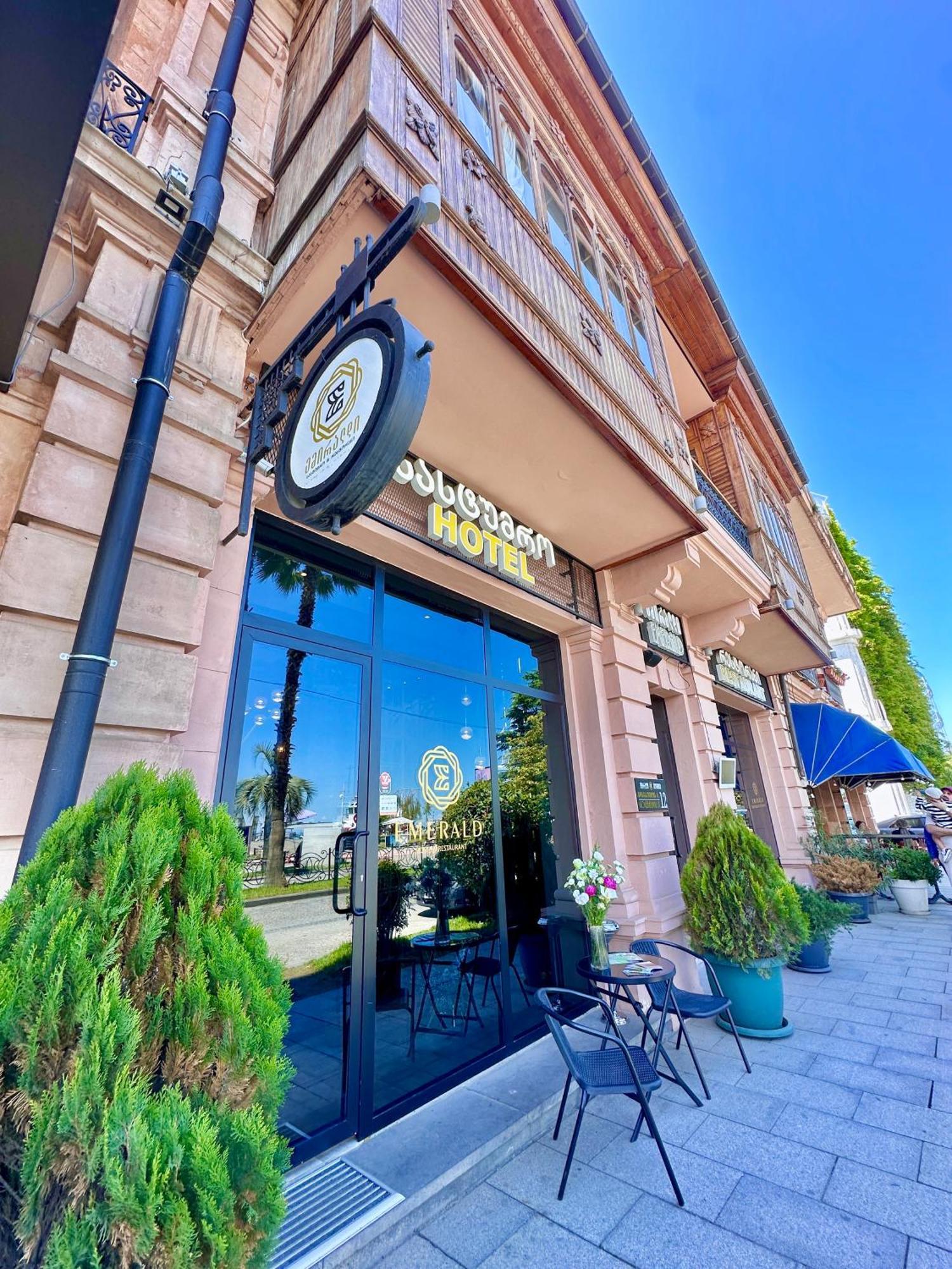 Emerald Hotel Batum Dış mekan fotoğraf