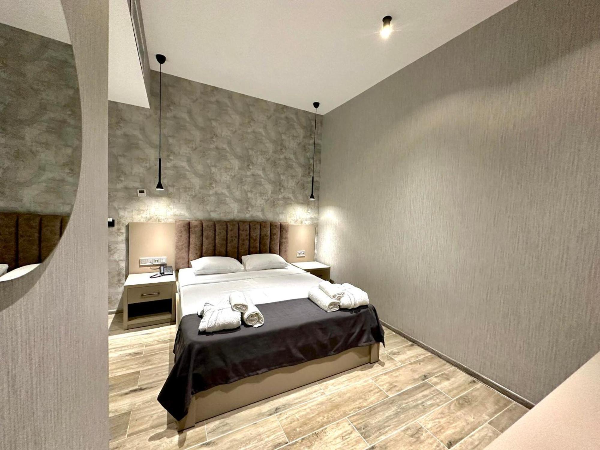 Emerald Hotel Batum Dış mekan fotoğraf